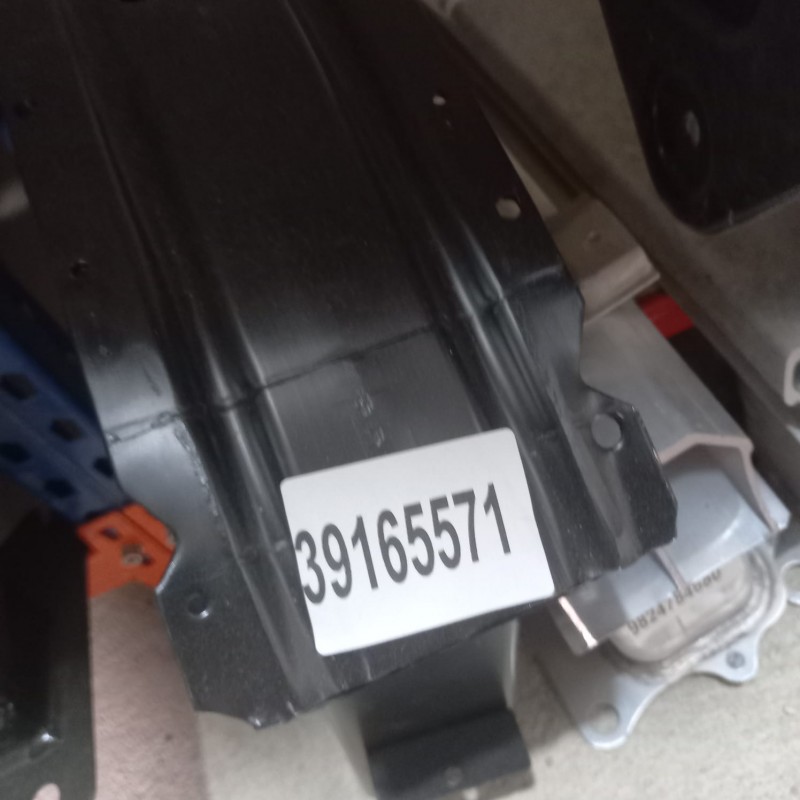 Opel Zafira C Ön Tampon Demiri GM 39165571